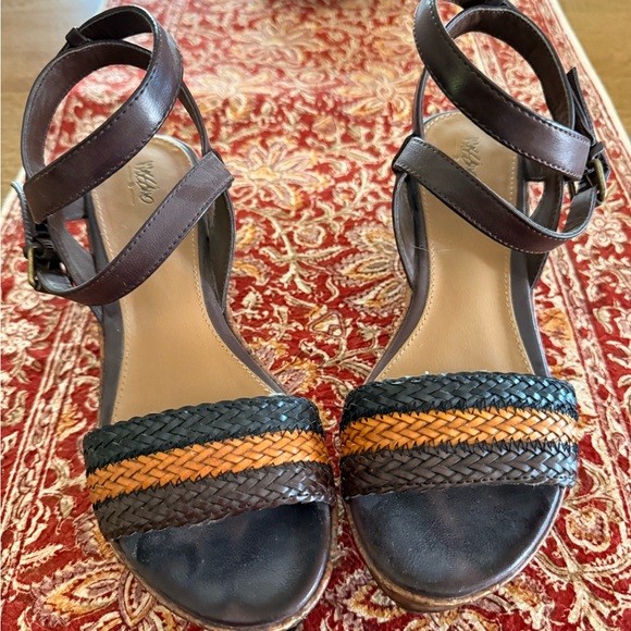 Massimo Shoes - Brown and Orange Woven Sandals